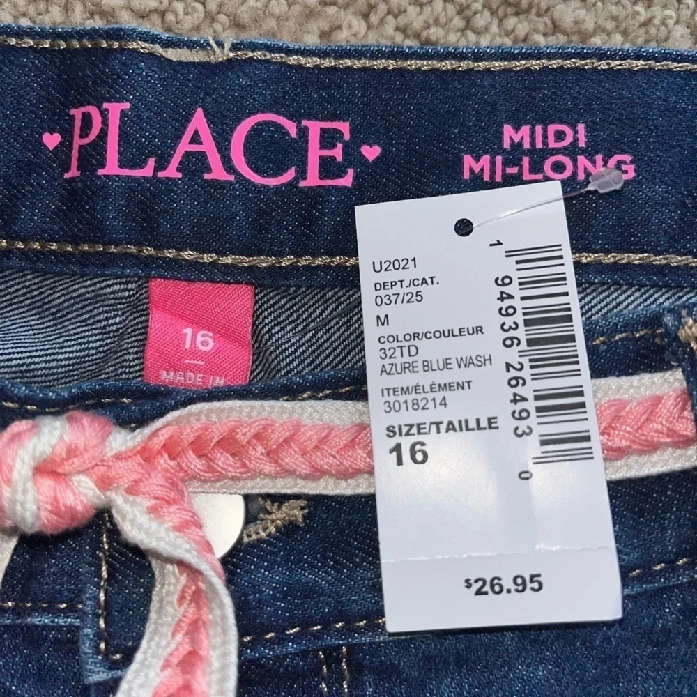 Girls Children’s Place Midi Mi-Long belted denim shorts - size 16
